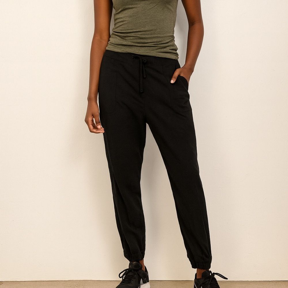 Eileen Fisher Black Linen Blend Tapered Pants with Pleated Hem Size L